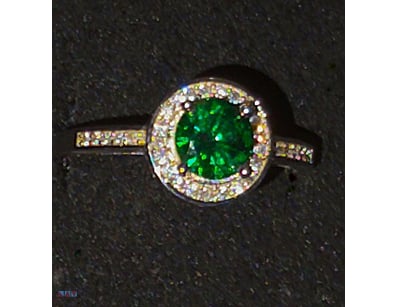 15 TCW STERLING SILVER AND TSAVORITE RING        
...