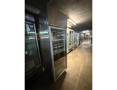 SKOPE TME650-HC Commercial Upright Display Refrige...