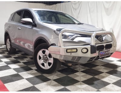 Passenger, Luxury & Commercial Vehicles Auction - Lot 335