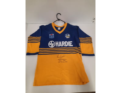 ERIC GROTHE SIGNED PARRAMATTA EELS JERSEY

Conditi...