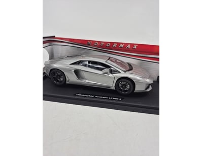 Model Car Mania (A988) - Lot 12