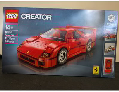 **UNRESERVED** LIFETIME COLLECTION OF LEGO PART... - Lot 683