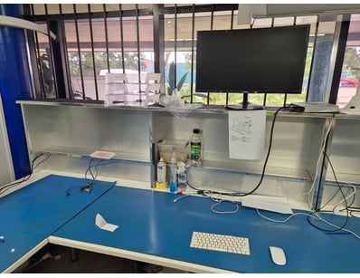 Dyson, Apple & Other Major Brand Reseller Liquid... - Lot 24