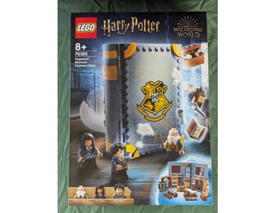 **UNRESERVED** LIFETIME COLLECTION OF LEGO PART... - Lot 157