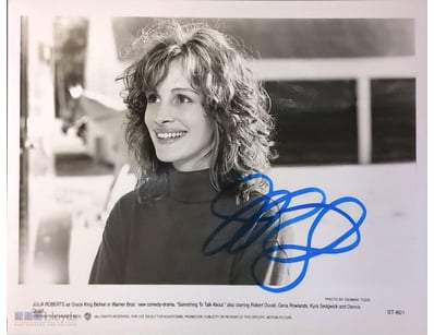 PHOTOGRAPH OF JULIA ROBERTS, FEATURED AS GRACE KIN...