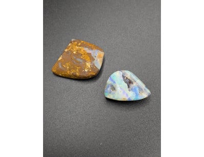 51.7CT QUEENSLAND BOULDER OPALS

655266+163

...