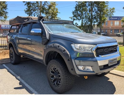 Passenger, Luxury & Commercial Vehicles Auction - Lot 560