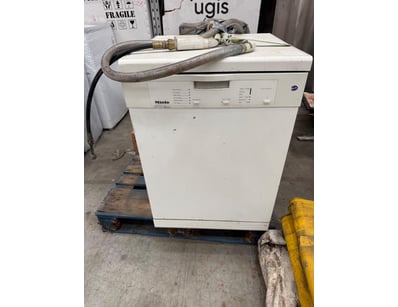 Whitegoods & Appliances (VICA9998) - Lot 1083