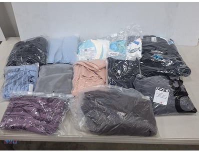 Assorted Clothes Bundle Various Items Mens, Women'...