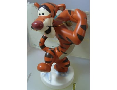 Antiques, Vintage & Interior Treasures (A1005) - Lot 892