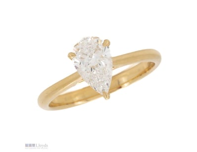 1.05 CARAT SOLITAIRE DIAMOND ENGAGEMENT RING IGI C...