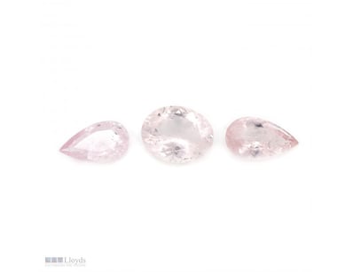 8.38CT TSW X 3, NATURAL BERYL MORGANITES     

Ova...
