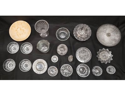 COLLECTION OF GLASSWARE, INCLUDING PLATES, BOWLS A...
