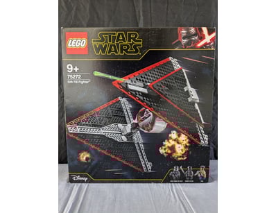 **UNRESERVED** LIFETIME COLLECTION OF LEGO PART... - Lot 258