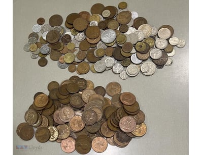ONE KILO OF WORLD COINS…BULK…MORE THAN 150 COINS A...