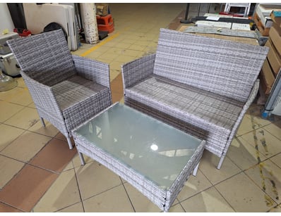 House & Homewares (A994) - Lot 2710