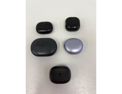 5x Assorted Wireless Earbuds in Cases. Untested, s...