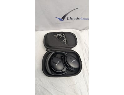 UNRESERVED Airport - Lost Property (A980) - Lot 255