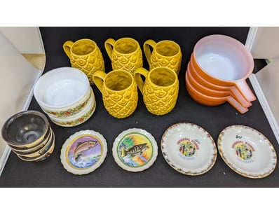 The Curio Collection (A979) - Lot 8252