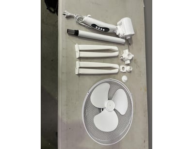 Appliances, Toys & Accessories (VICA986) - Lot 370