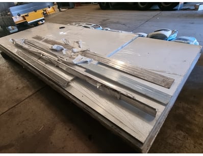 UNRESERVED Heavy Vehicle Mechanic Business Closu... - Lot 55