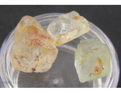17CT AUSTRALIAN ROUGH TOPAZ        

Condition: Go...