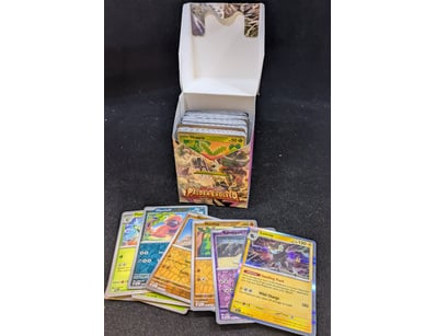 UNRESERVED Trading Cards, Gaming & Collectables... - Lot 105