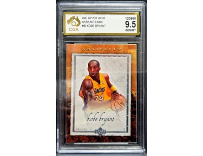 RARE & COLLECTABLE GRADED TRADING CARDS (A989) - Lot 516