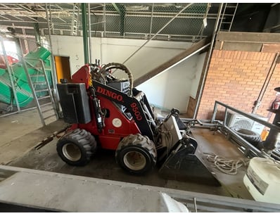 Mostly Unreserved Ex-Govt Marine Trailers & Machi... - Lot 1