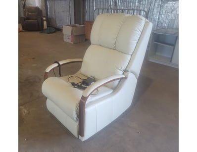 UNRESERVED Warehouse Clearance (NTA988) - Lot 6