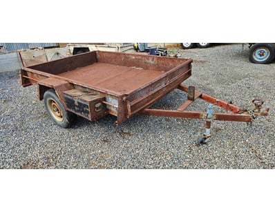 Private Vehicles Estate Clearance - Lot 12