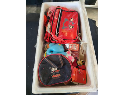 Vintage Pucca character collection lot featuring r...