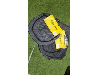 MOSTLY UNRESERVED 4x4 WORKSHOP BUSINESS CLOSURE ... - Lot 31