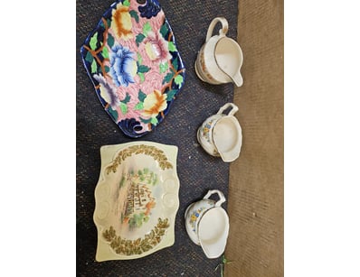 Antiques, Vintage & Interior Treasures (A1008) - Lot 583