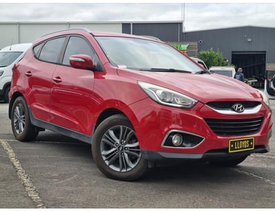 <b>2014 Hyundai ix35 LM SE - Red - 148,146km - Rel...