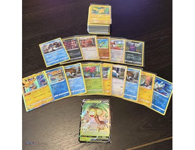 ASSORTED BULK POKÉMON CARDS 

Including Holos, V &...