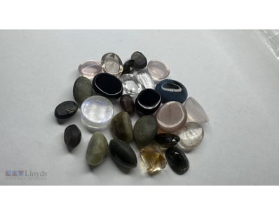 ASSORTED GEMSTONES 99.98CTS

Dimensions: Height: 0...