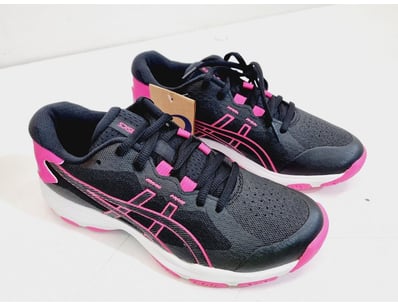 Major Brand Apparel & Footwear Liquidation Even... - Lot 282