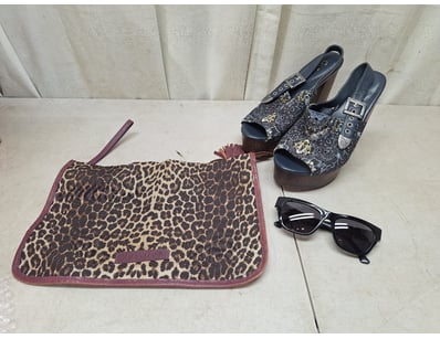 Designer Vault (A1006) - Lot 75