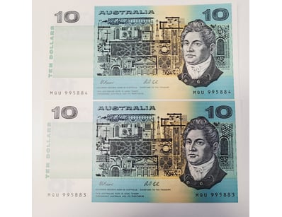 AUSTRALIAN $10 BANKNOTES , R313B (UNC)

CV : $15...