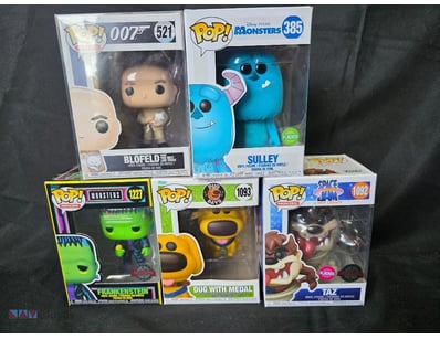 FUNKO POP! VINYL FIGURE COLLECTION - 5 PIECE LOT (...