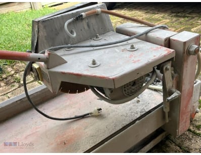 Brick Saw. 1 X Husqvarna. 240V. Condition: Not Wor...