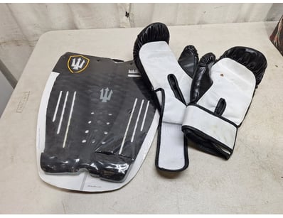 Fk Surf Accessories & Boxing Gloves

SOLD AS LOT
...