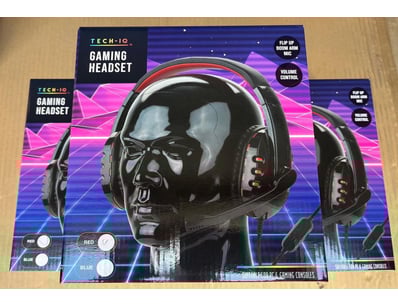 Gadgets, Music & Pastimes (SAA996) - Lot 4464