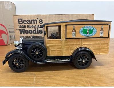 Mancave & Memorabilia (A1007) - Lot 430