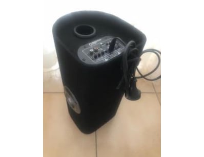 Home Entertainment, Audio & Computers (A984) - Lot 780