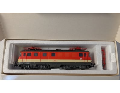 Model Car & Train Mania (A1000) - Lot 1042