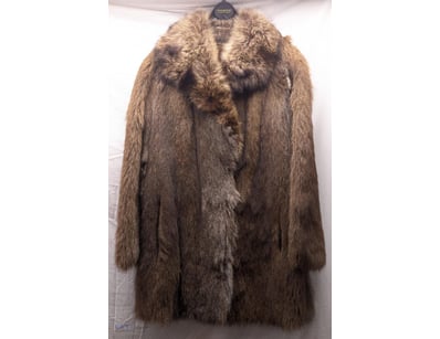 KES II PELZHAUS BUNNING LUBEK FUR JACKET

Conditio...
