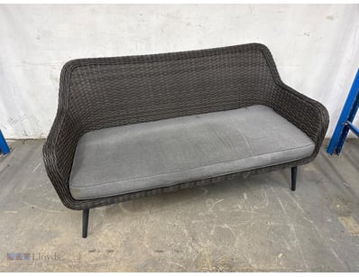 Wicker Outdoor Couch, Dark grey Colour

85cm x 160...