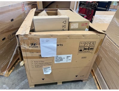 BRAND NEW Pallet of Car Parts Including 
Part No....